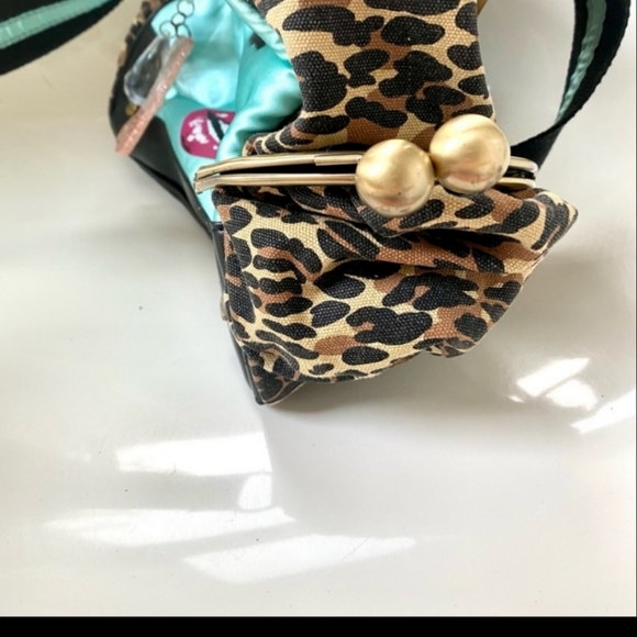 🌠FIRM🌠⭐RARE⭐MARILYN MONROE DIAMOND GIRL BETSEY JOHNSON SATCHEL - Picture 4 of 10